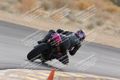 media/Dec-17-2022-SoCal Trackdays (Sat) [[224abd9271]]/Turn 10 Backside (120pm)/